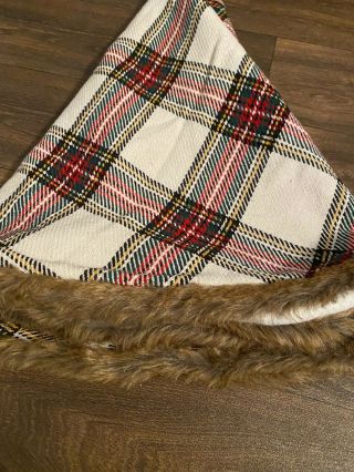 Country Rustic Red & White Plaid Christmas Tree Skirt With Faux Fur Trim.  48”