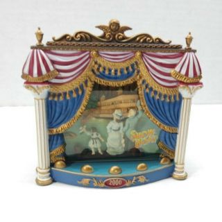 Carlton Cards Broadway Show Series “show Boat” Musical Christmas Ornament