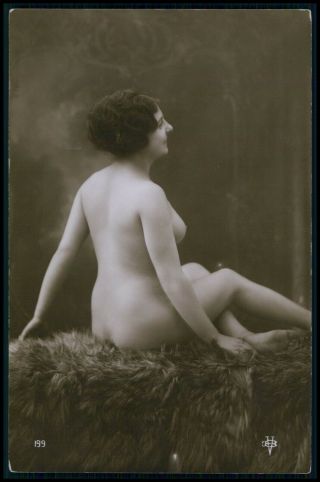 D83 French Nude Woman Vintage Girl C1910 - 1920s Old Rppc Photo Postcard