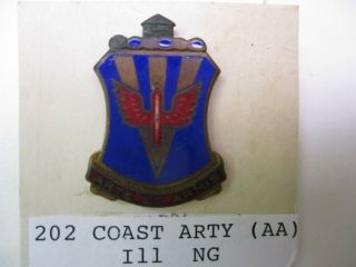 Us Army Wwii 202nd Coast Artillery Distinctive Unit Insignia (dui) Screw Back