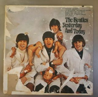 The Beatles.  Butcher Cover.  Usa Mono.  3rd State Peeled.  Yesterday And Today Nr