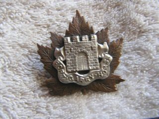 Wwii Canadian Army Fort Garry Horse Tank Cap Badge Pendant