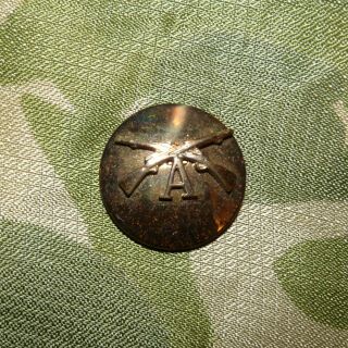 Ww2 Us Army Enlisted Mans Infantry A Company Slightly Dished Collar Insignia