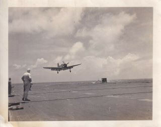 Wwii Us Navy Photo Torpedo Dive Bomber Landing On Aircraft Carrier 73