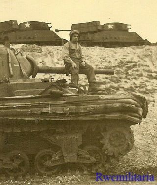 Best Us Soldier Posed On Of M4 Sherman (dd) Tank On Beach