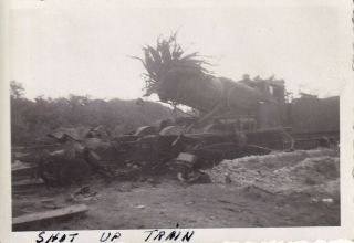 Orig Wwii Photo Shot Up German Steam Locomotive Train Wreck Percy 1944 France 76