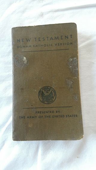 1942 Wwii Us Army Testament Pocket Bible Catholic Ver.  Roosevelt Military
