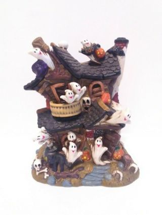 2001 Spooky Hollow Haunted House Porcelain Halloween Light Up Decoration Read