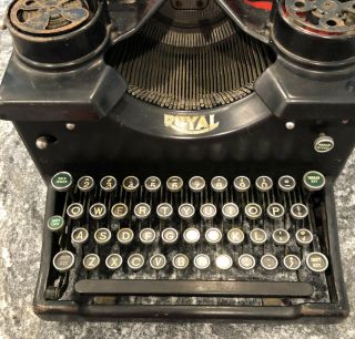Vintage Royal Typewriter Model 10 with Beveled Side Window Panels 2
