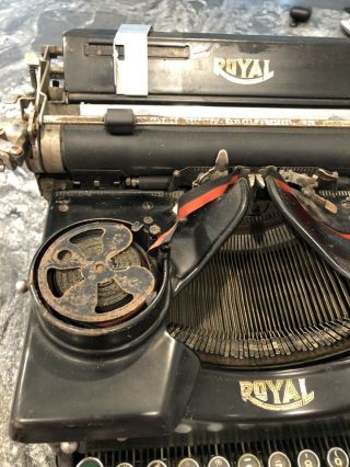 Vintage Royal Typewriter Model 10 with Beveled Side Window Panels 3