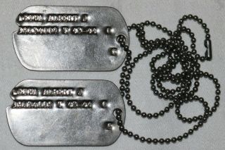 1943 - 1944 Wwii United States Us Army Named Soldier Dog Tags On Chain