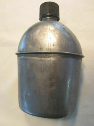 Ww2 1943 Us Military Army Marines Canteen W/ Cap,  Chain & Cork - Made By S.  M.  Co