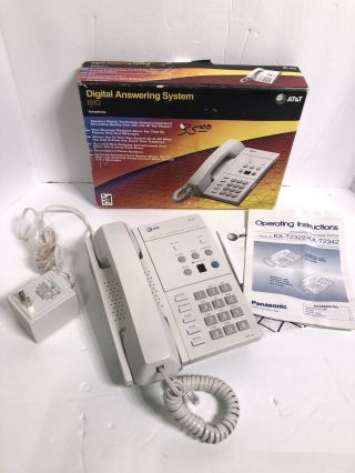 Vintage At&t White Tapeless Digital Telephone Answering System 1810 Open Box