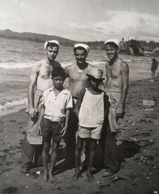 1945 Ww2 Wwii Photo Uss Estes Us Navy Sailors Seaman At Luzan Philippines Named
