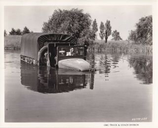 Wwii Gmc 8x10 Photo General Motors Made 1944 Us Army Truck Fording 279