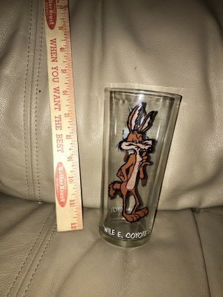 Wile E.  Coyote Glass 1973 Pepsi Collector Series Looney Tunes Toon Warner Bros