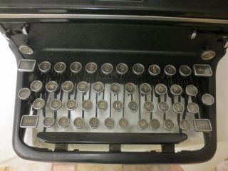 Vintage Black Royal Touch Control Manuel Typewriter 2