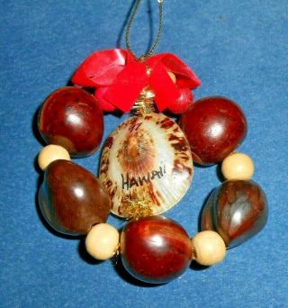 97 Hawaii Shell Bead And Nut Decorated Christmas Holiday Ornament Wreath