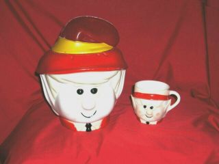 Ms1802 - Keebler Cookie Co.  - Ernie Keebler Cookie Jar And Milk Mug,  Cup