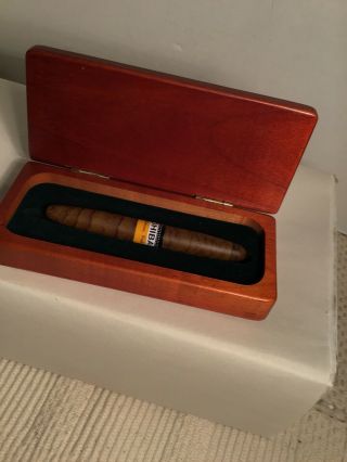 Cohiba Habana Cuba Cigar Writing Pen With Wooden Box Case Does Not Work