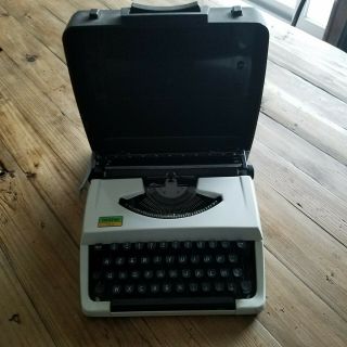 Machine à écrire Brother 100 Portable - Vintage 60 (ruban Neuf)