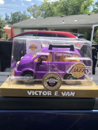 Chevron Cars Victor E.  Van Sports Edition Los Angeles Lakers - Rare