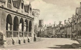 Chipping Campden,  U.  K.  High Street,  Old Cars,  Cotswold,  Gloucestershire,  1955