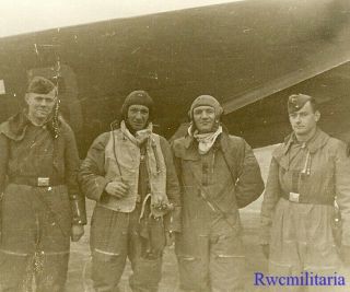 Best Luftwaffe Aufkl.  Gr.  222 Airmen In Flying Kit Posed By Ju - 88 Bomber