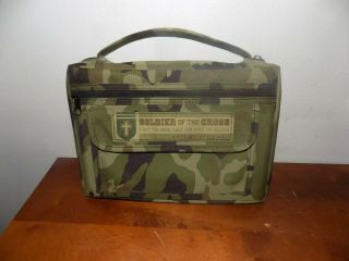 Us Military Soldier Of The Cross Camo Bible And Canvas Zippered Case