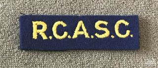 Royal Canadian Army Service Corps R.  C.  A.  S.  C.  Cloth Shoulder Flash (22875)