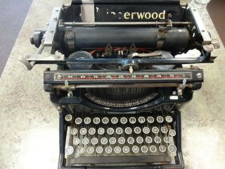 @ Vintage No.  5 Underwood Standard Typewriter
