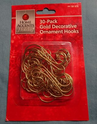 Home Accents = 30 Pack = Gold Decorative Ornament Hooks = 761 979 Hd011902b
