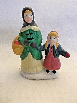 Lemax Christmas Village House Accessories - Victorian Mother & Daughter Shopping