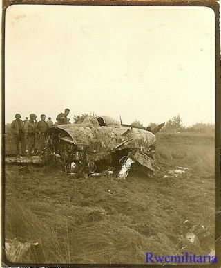 Org.  Photo: Us Troops W/ Shot Down P - 47 Fighter Plane In Field; France 1944