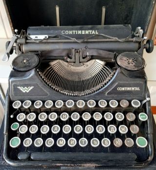 World War II Continental typewriter 2