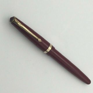 Lovely Vintage Conway Stewart 57 Fountain Pen 14ct Gold Nib Red With Gold Trim