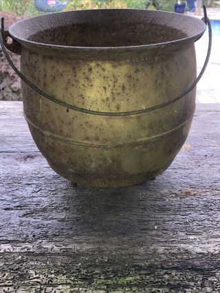 Vintage " Wagner " 7 Cast Iron 3 Footed Cauldron Kettle Cowboy Bean Pot