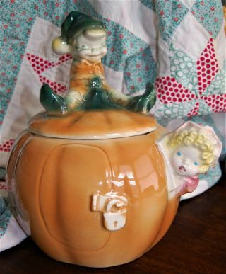1959 Brush Pottery Co - Peter Pumpkin Eater Cookie Jar - Stamped Usa W24 -