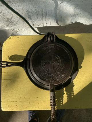 Antique Cast Iron Griswold Waffle Iron Pat’d 1908 No.  315 314
