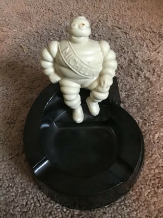 Nos 1940s Michelin Man Figural Bakelite Ashtray Made In U.  S.  A.  -
