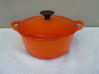 Vtg Le Creuset France Cast Iron Flame Orange Red Enamel 2 Qt B Dutch Oven W/ Lid