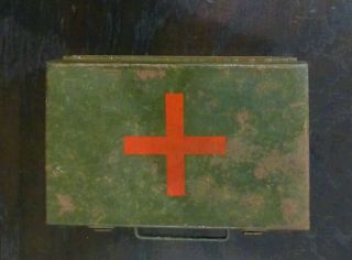 Vintage Wwii Era Us Army First Aid Vehicle Kit - Medical Supply Company Complete