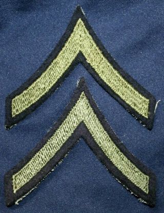 Pair Ww2 Wwii U.  S.  Army Private Rank Olive Thread On Dk Blue Wool Felt