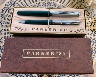 Vintage Green Parker 21 Fountain Pen Set With Box