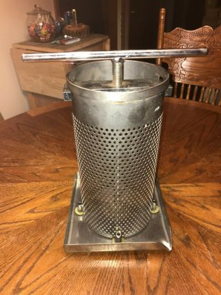 Heavy Stainless Steel Fruit Press 6 " X 12 " Cylinder Or 1.  5 Gallons Or 5.  5 Liters