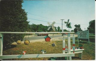 The Old Wind Mill Gift Shop Eastham Ma Mass Beatrice Barrett Cape Cod Spinners