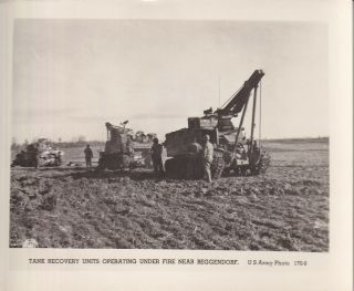 Wwii Us Army Photo M3 Lee M31 Tank Recovery Vehicles Arv Beggendorf 45
