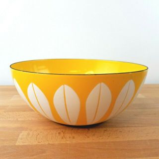 Vintage Catherineholm Yellow Enamelware Lotus Bowl 9.  5 Inches
