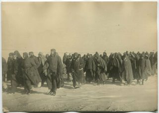 Russian Wwii Press Photo: Hoards Of German Captives - Pow 