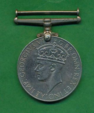 Wwii World War 2 1939 - 1945 Canadian Service Medal George Vi 35 Gms.  800 Fine